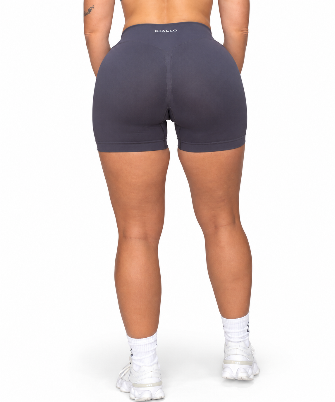 Essentials Invisable Scrunch Short
