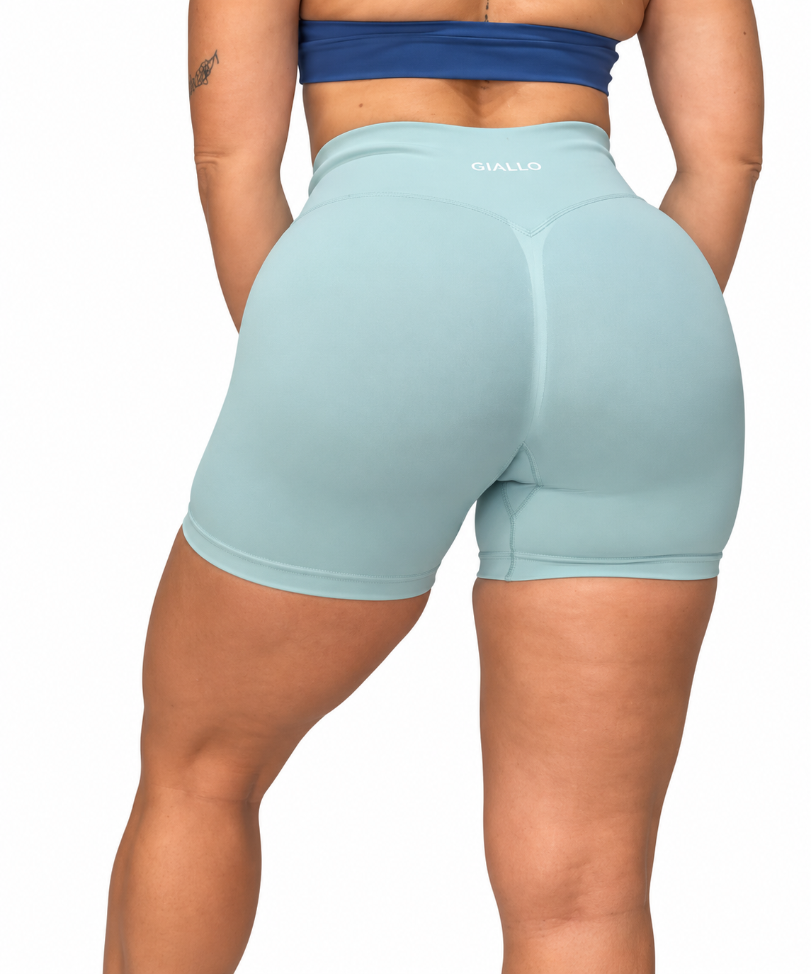 Essentials Invisable Scrunch Short