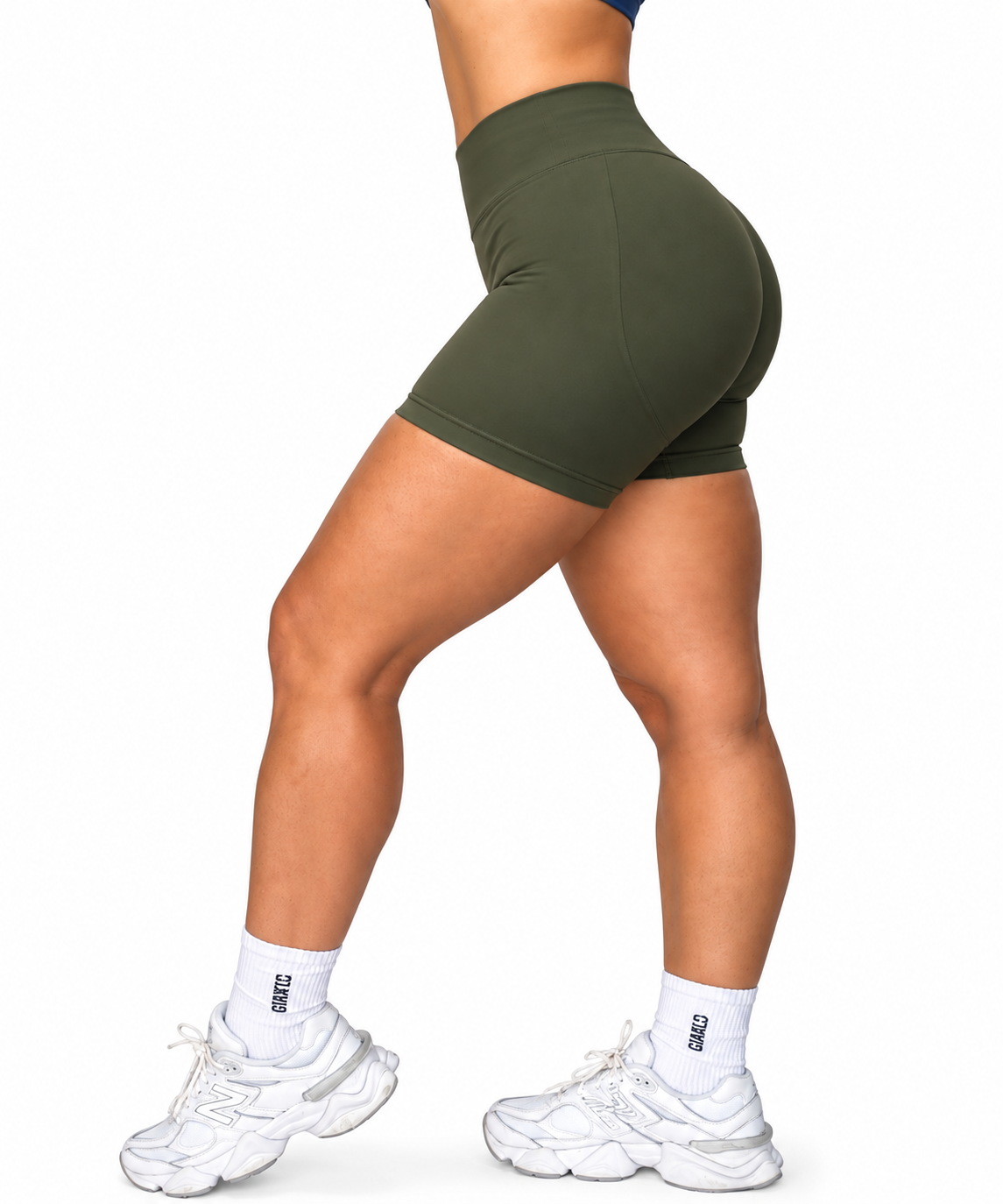 Essentials Invisable Scrunch Short