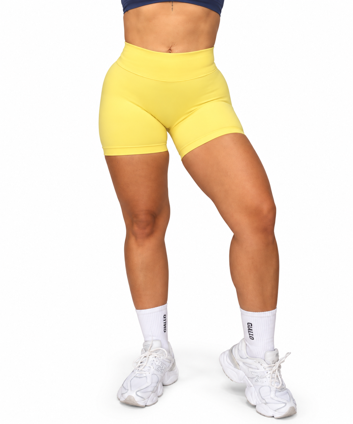 Essentials Invisable Scrunch Short