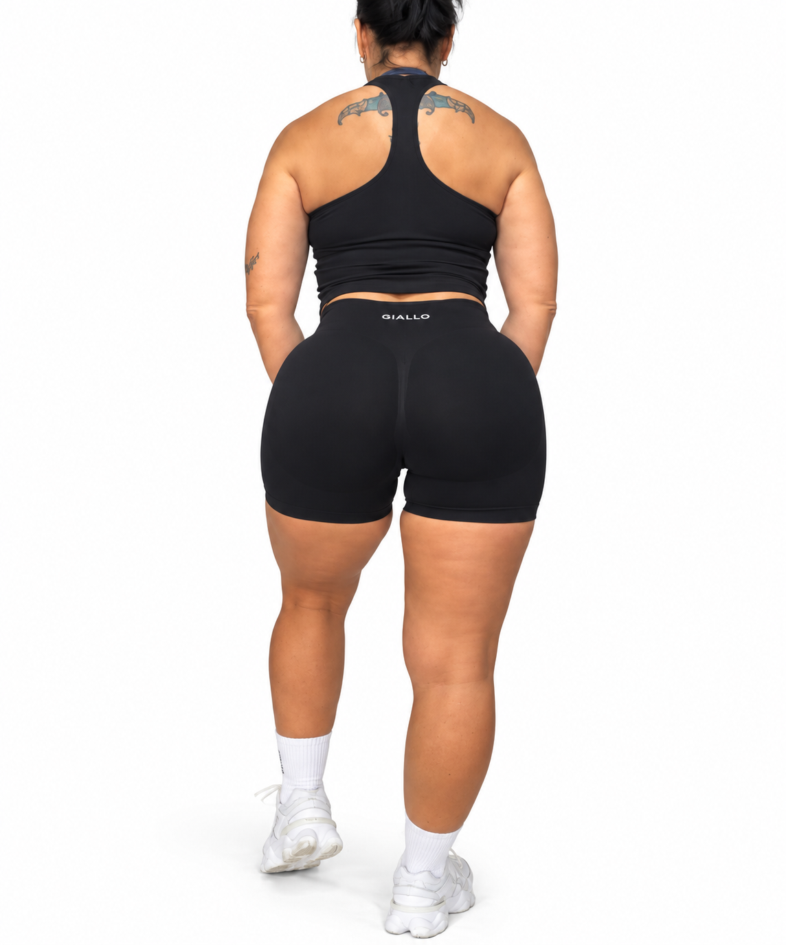 Essentials Invisable Scrunch Short
