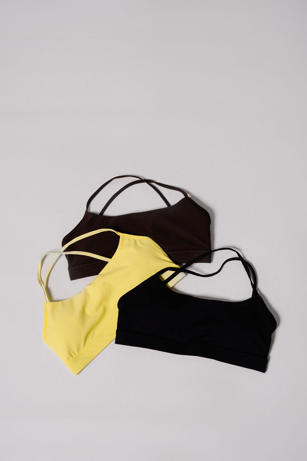 Forma Cross Back Crop